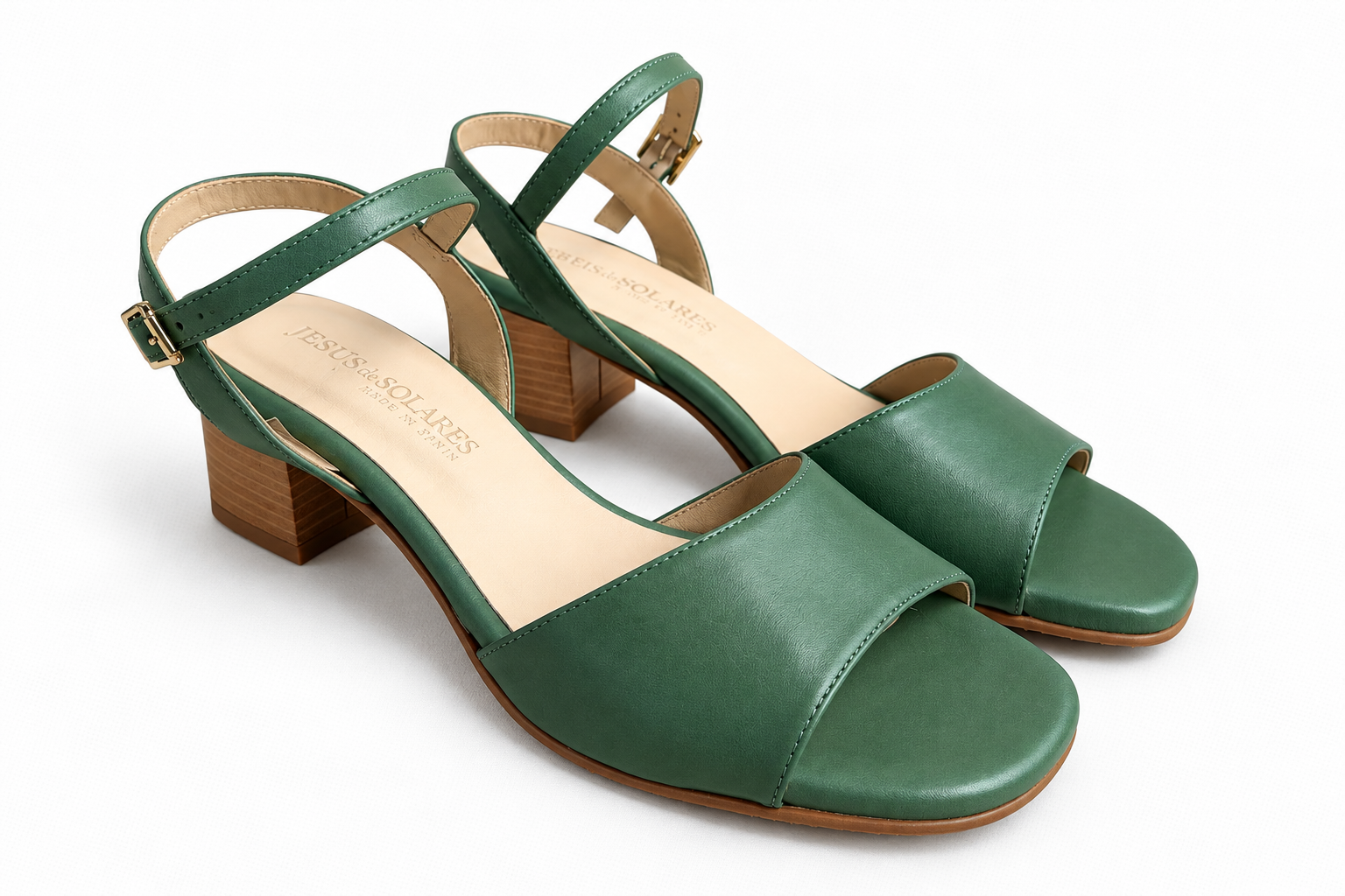 B7EH054 Green
