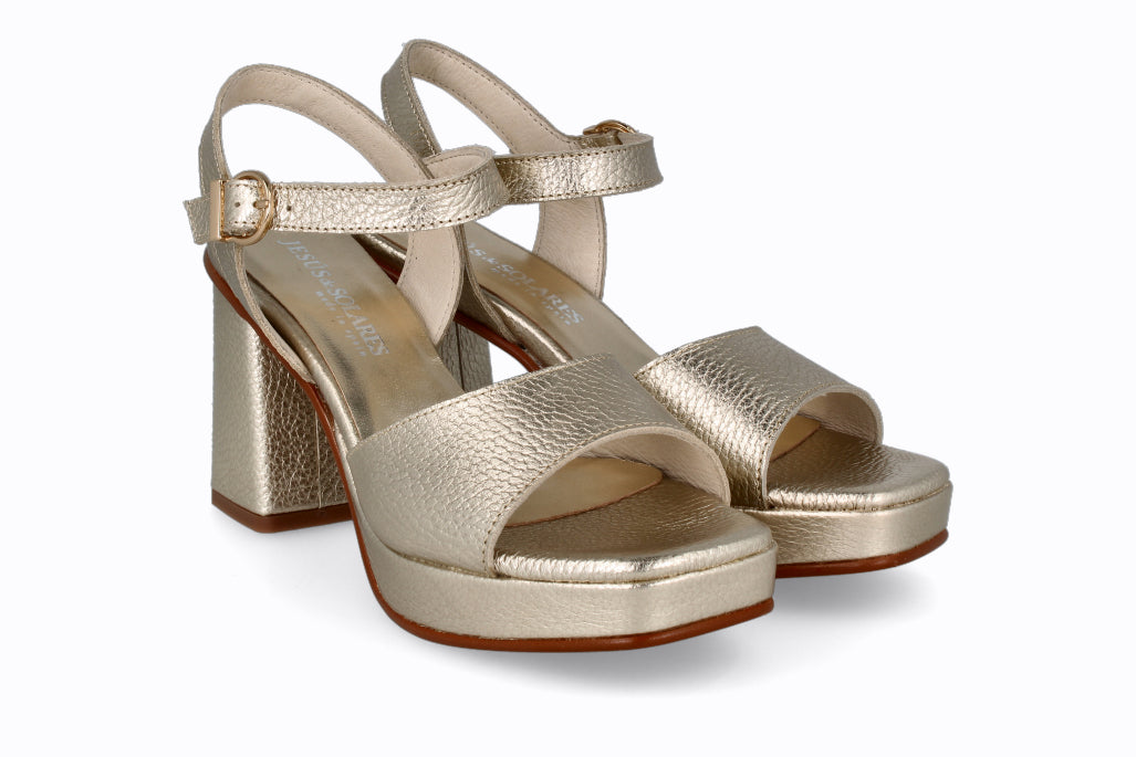 B6EL032 CHAMPAGNE